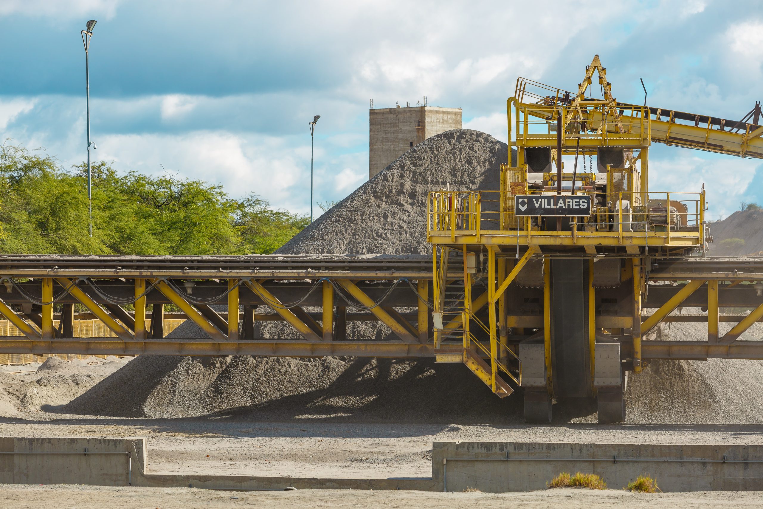 Setor de mineração incluído no rol de atividades essenciais do Decreto Federal